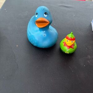 Assortment of bulk duckies